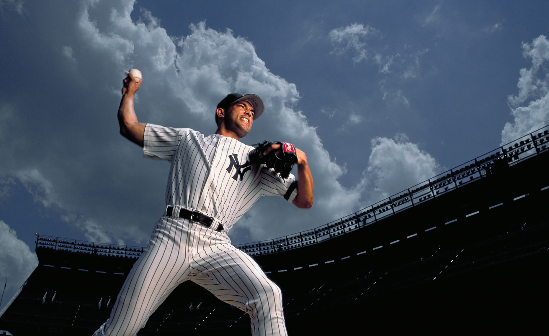 RIVERA_PITCHING_SEALE_SPORTS_PORTRAIT-12.jpg